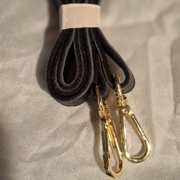 Natural Leather Shoulder Bag with Crossbody Strap NWT - Picture 7 of 8